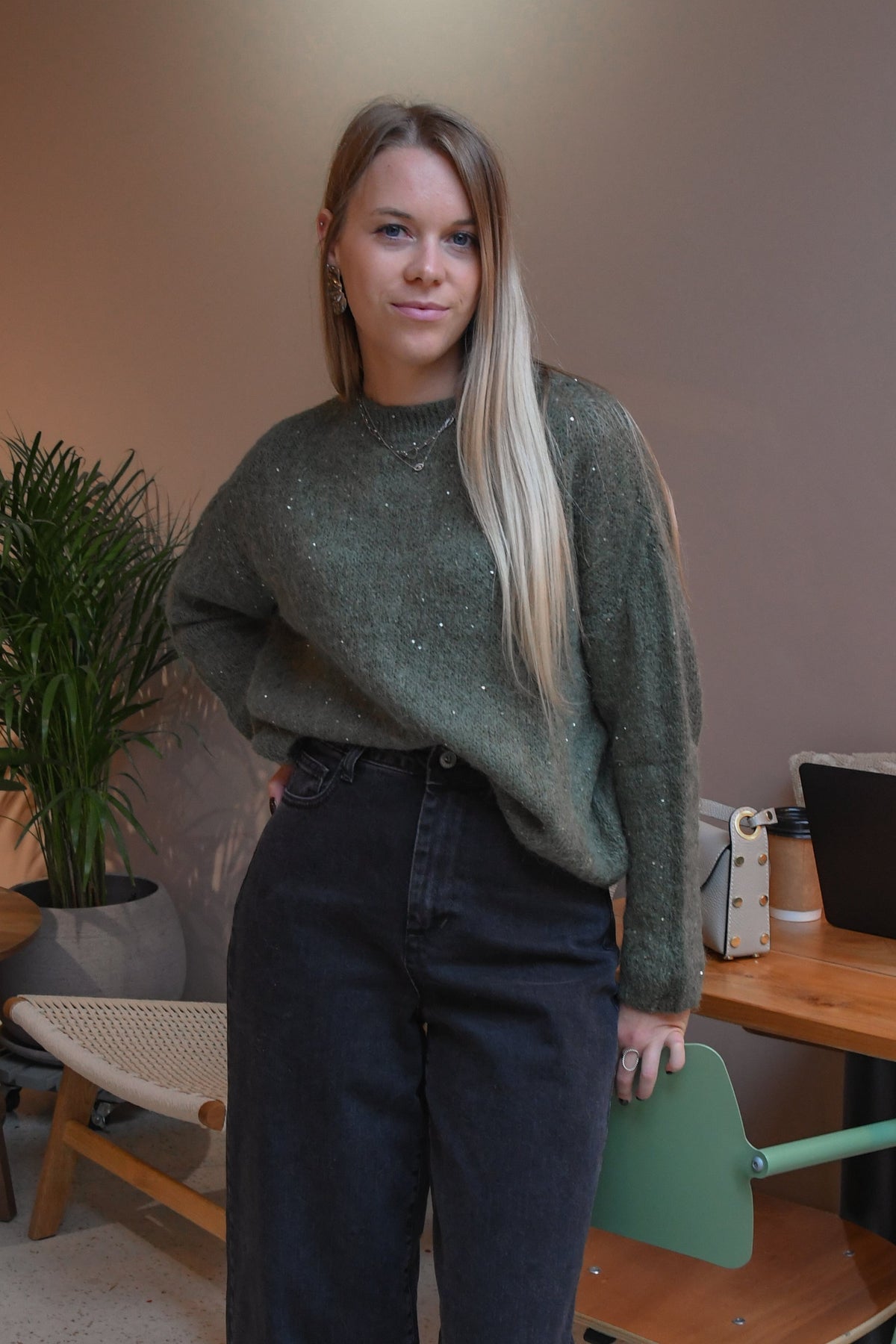 Pull vert paillettes 